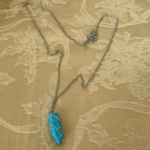 Long rock neckless